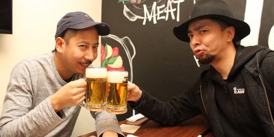 【下北沢編】飲み会やイベントを開催できるアプリ「mogood」を二人で飲みながら試してみた。